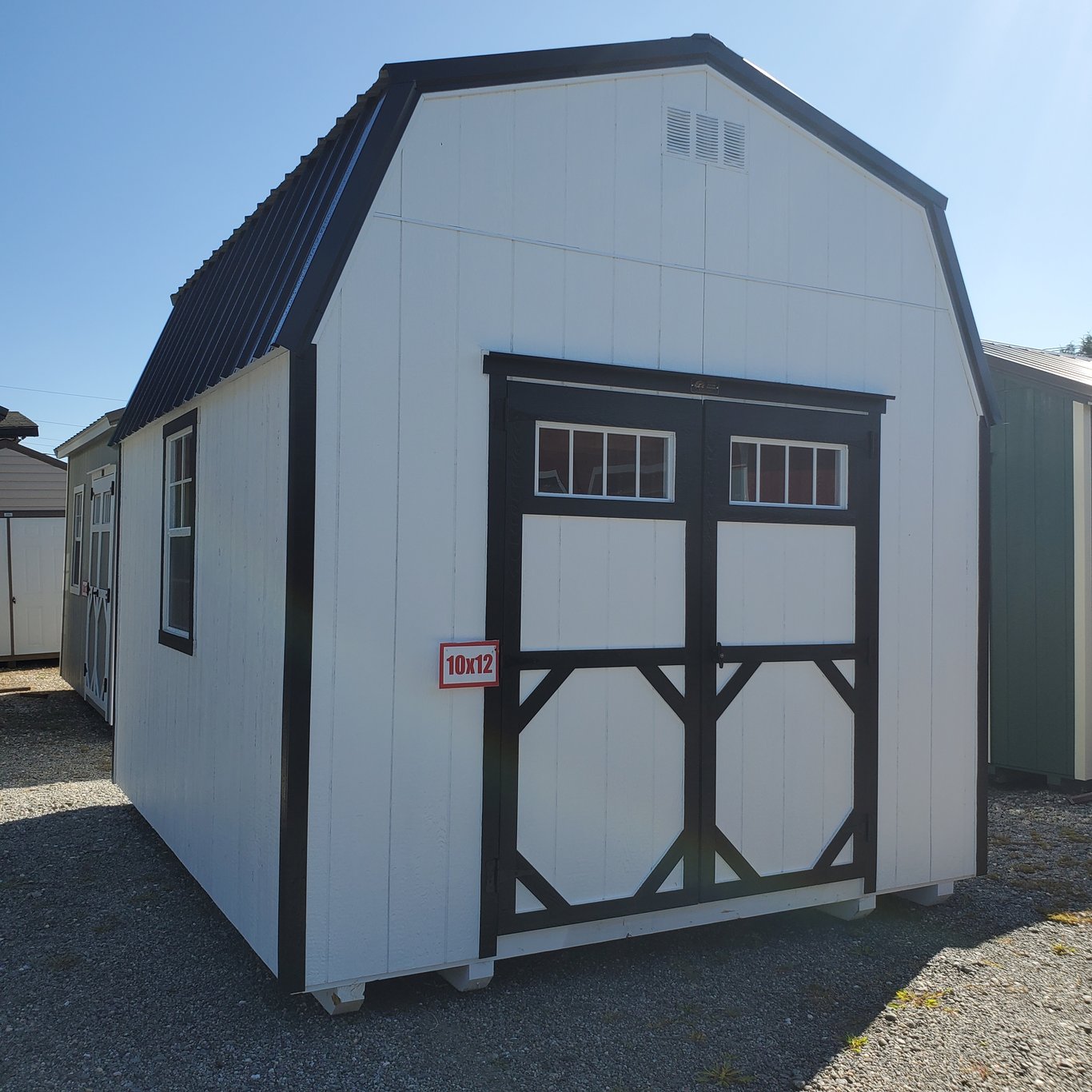 10x12 High Wall Barn 1034H