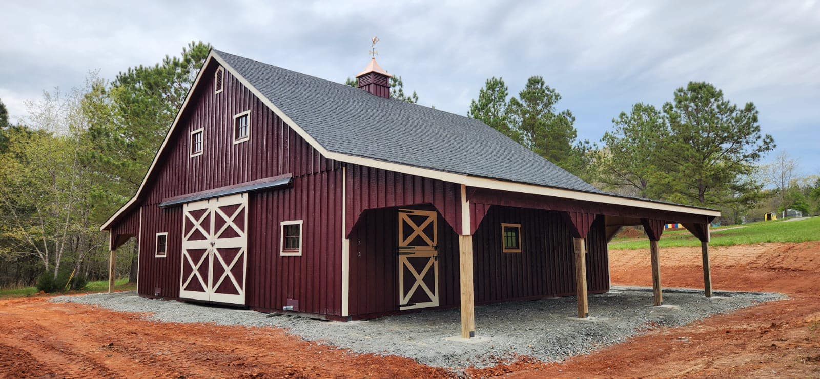center aisle barns