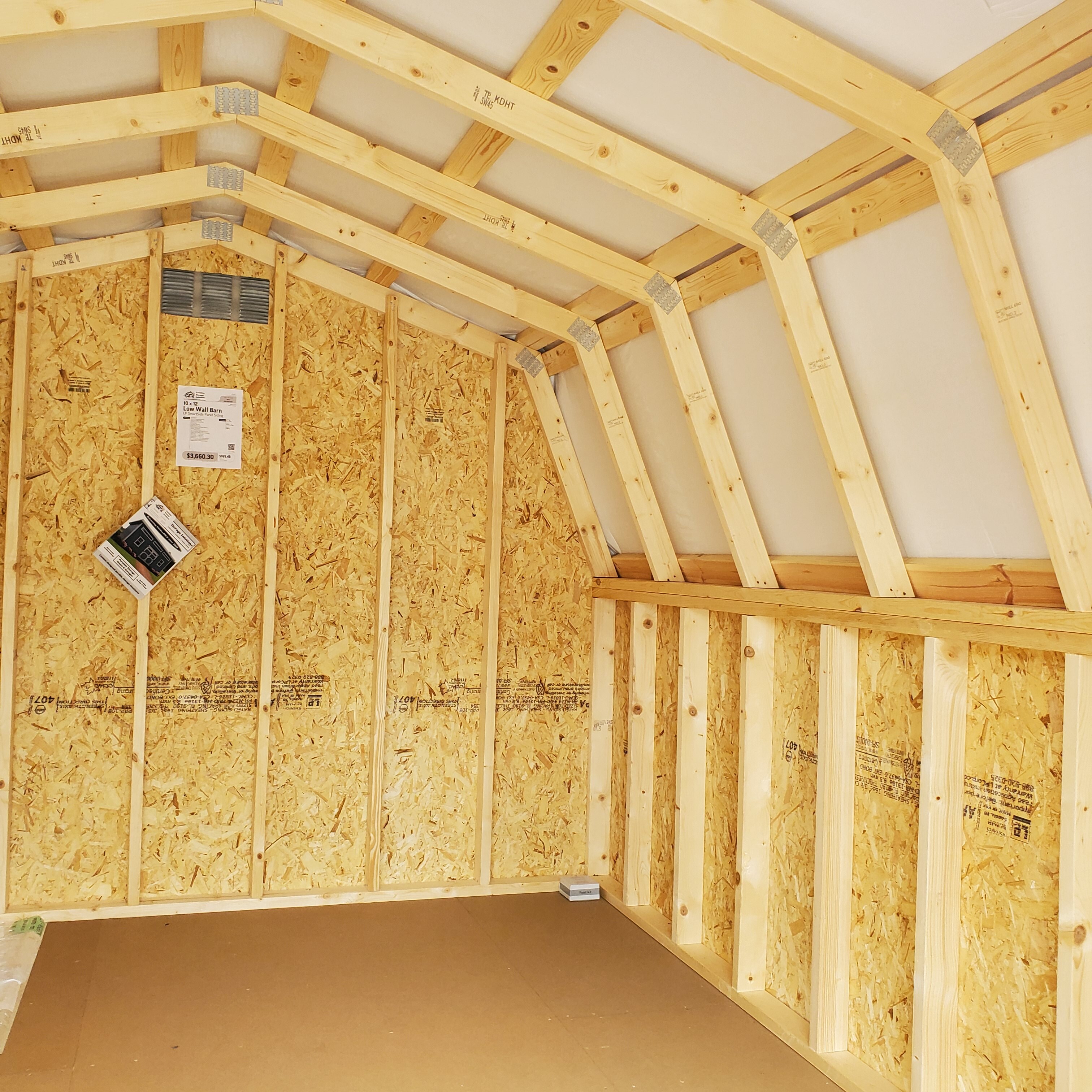 :Image: 10x12 Low Wall Barn 1062H3