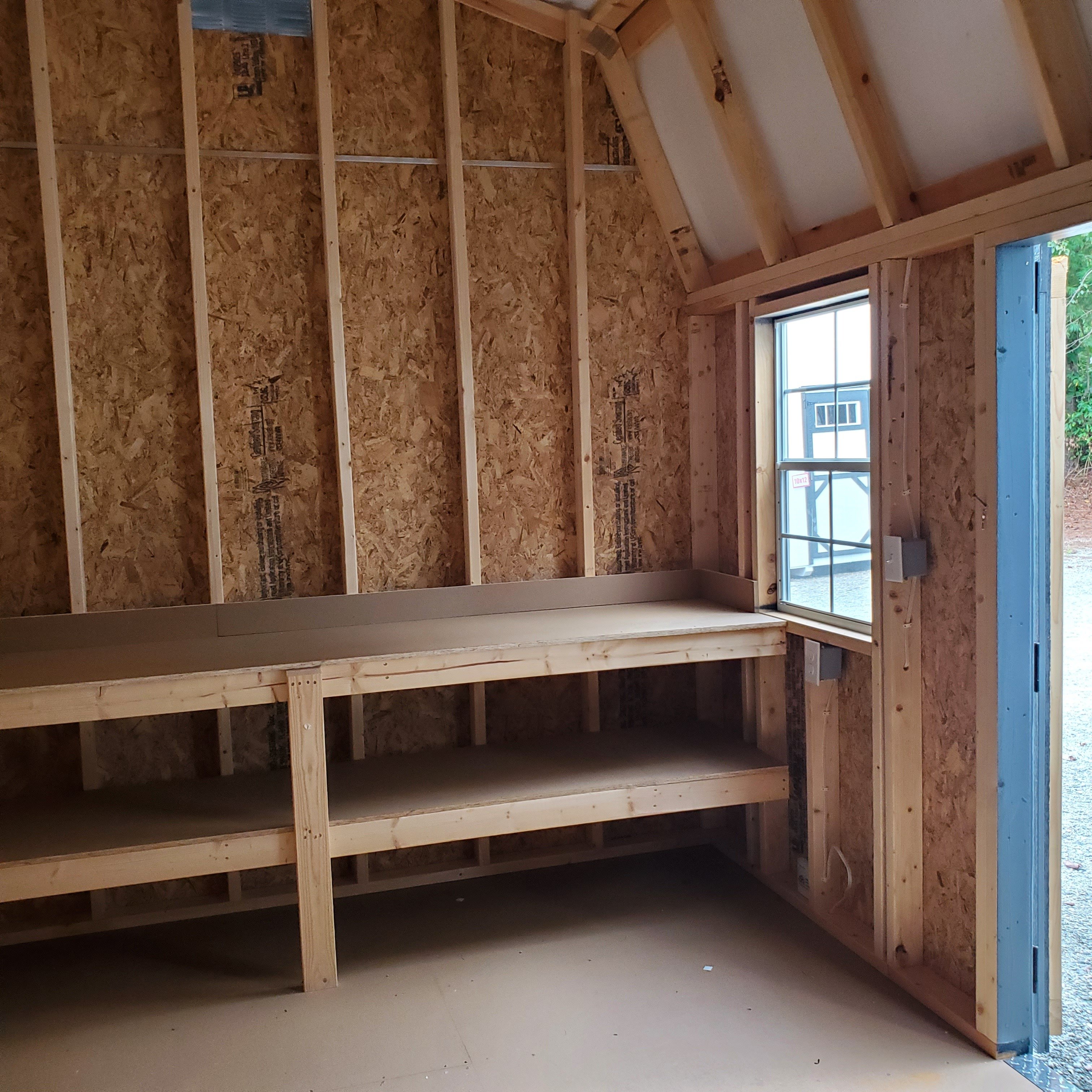 :Image: 10x16 High Wall Barn 1064H 4