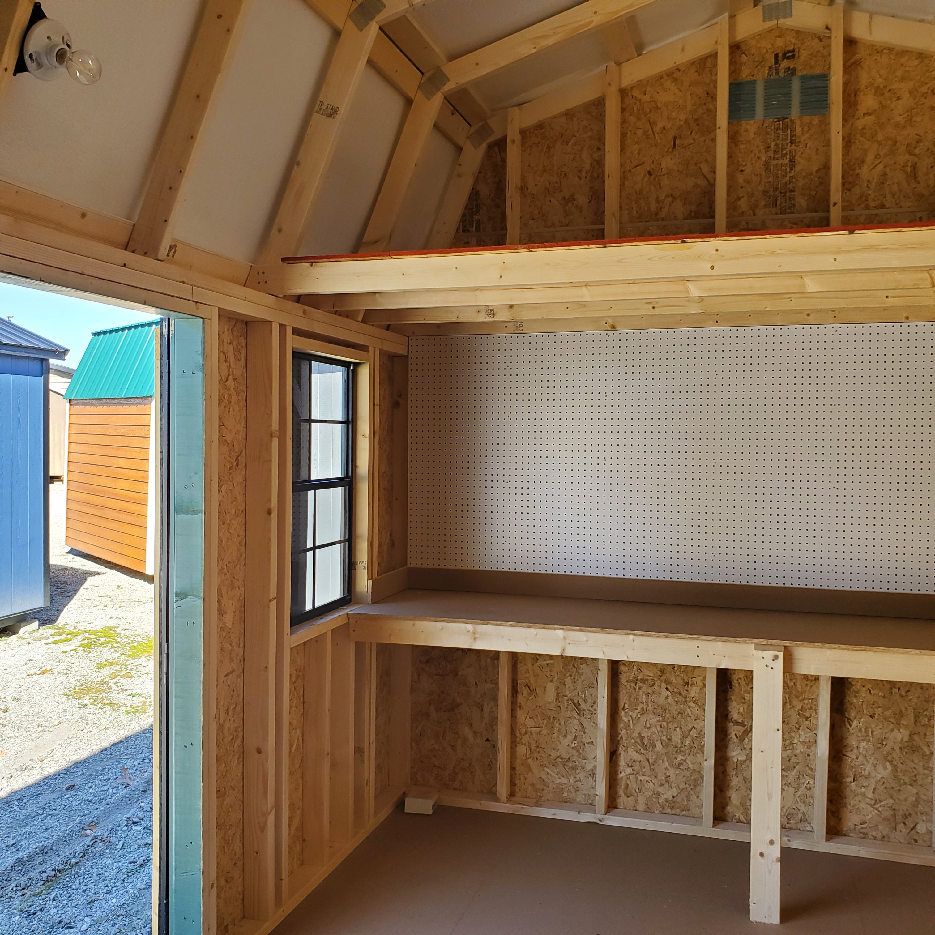 :Image: 10x16 High Wall Barn 1072H3