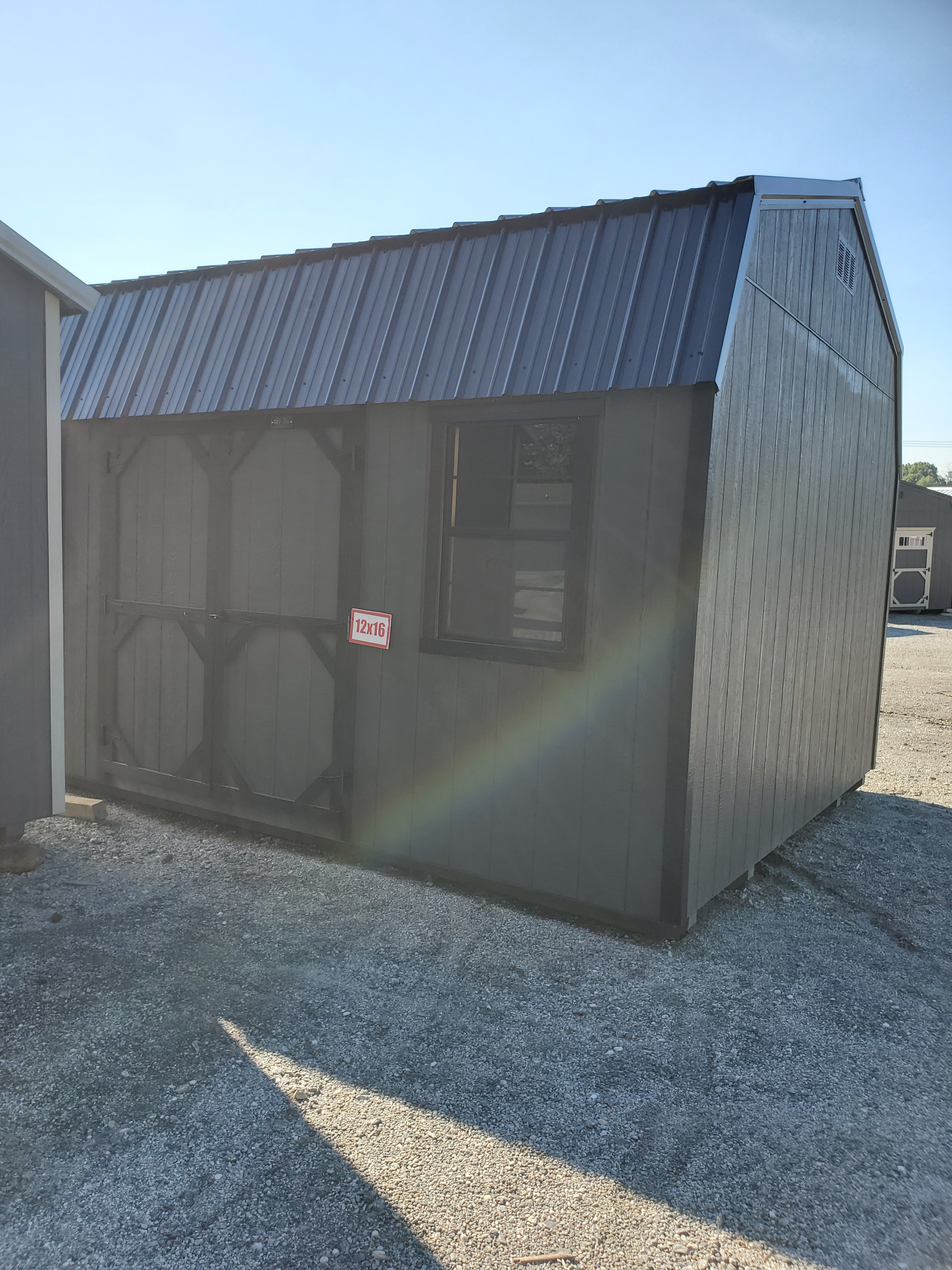 :Image: 12x16 High Wall Barn 2027H1